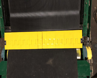Flexco Segmented Transfer Plates protect the transfer on the belt conveyor